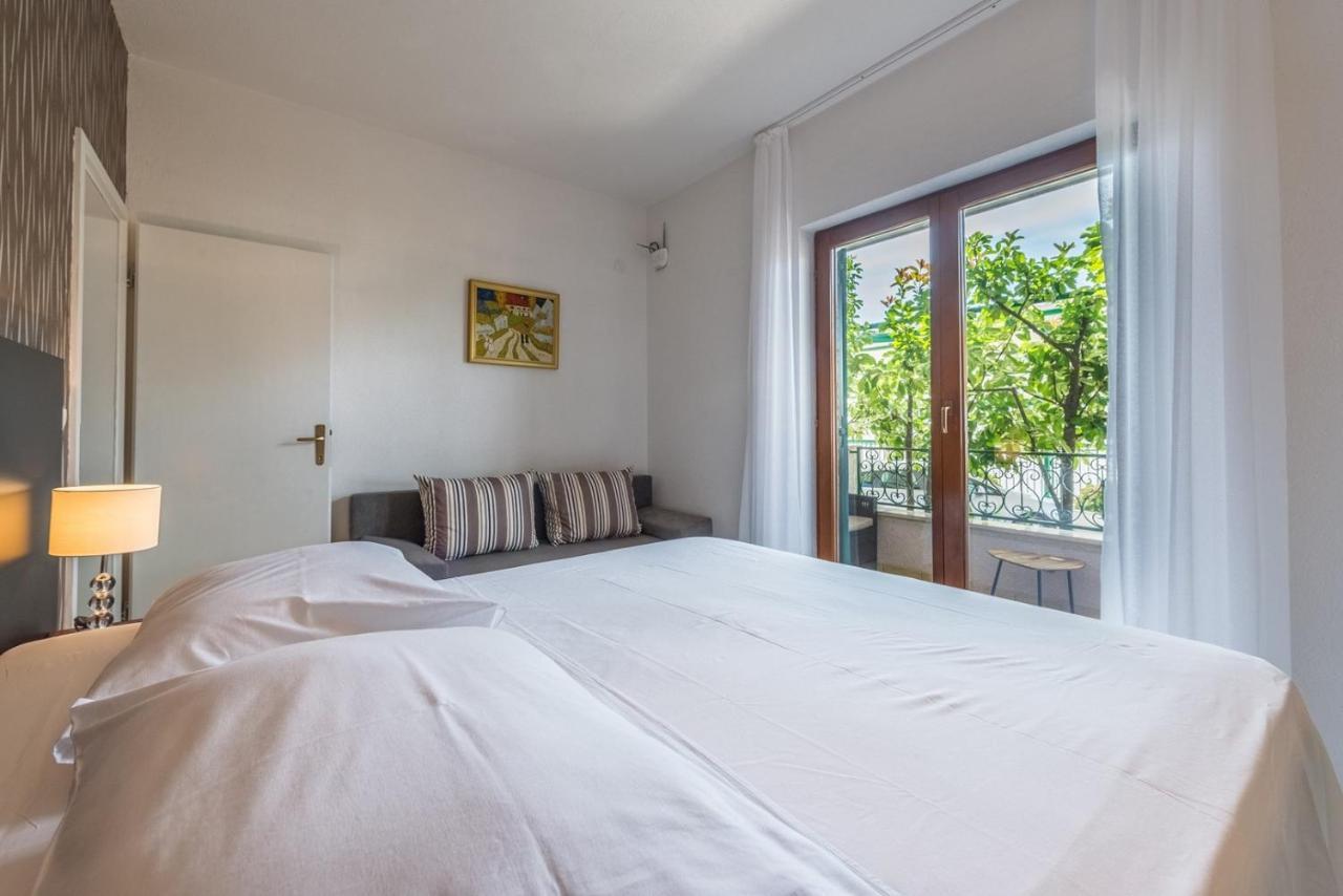 Apartments Ivana-Mira Okrug Gornji Bagian luar foto