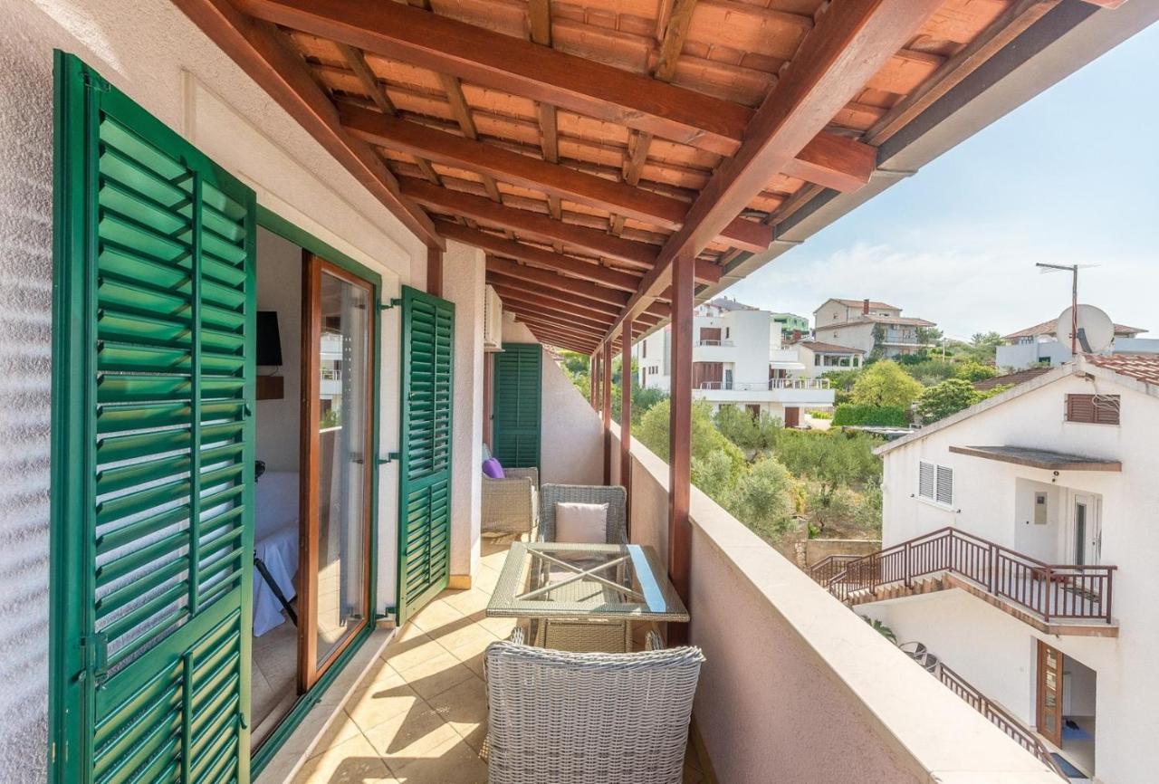 Apartments Ivana-Mira Okrug Gornji Bagian luar foto