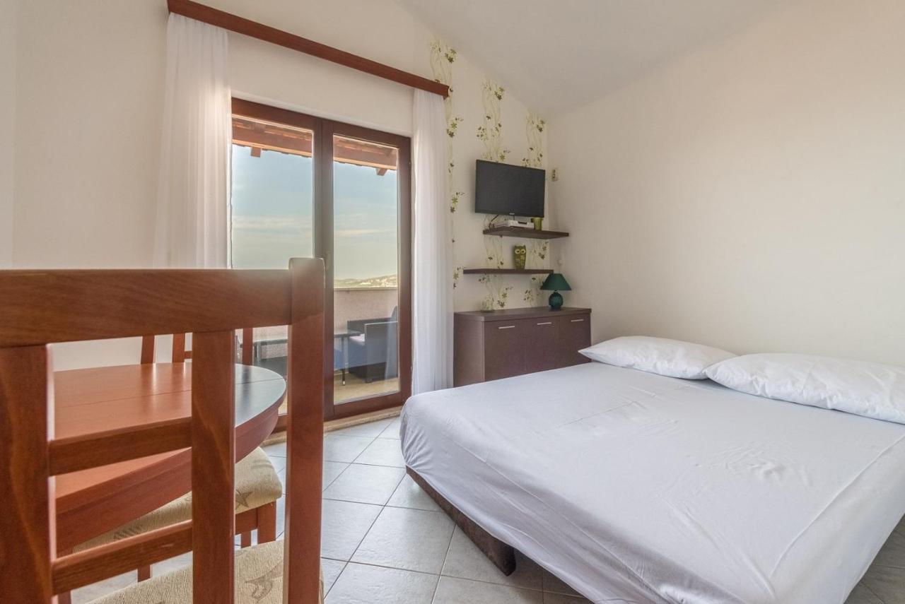 Apartments Ivana-Mira Okrug Gornji Bagian luar foto