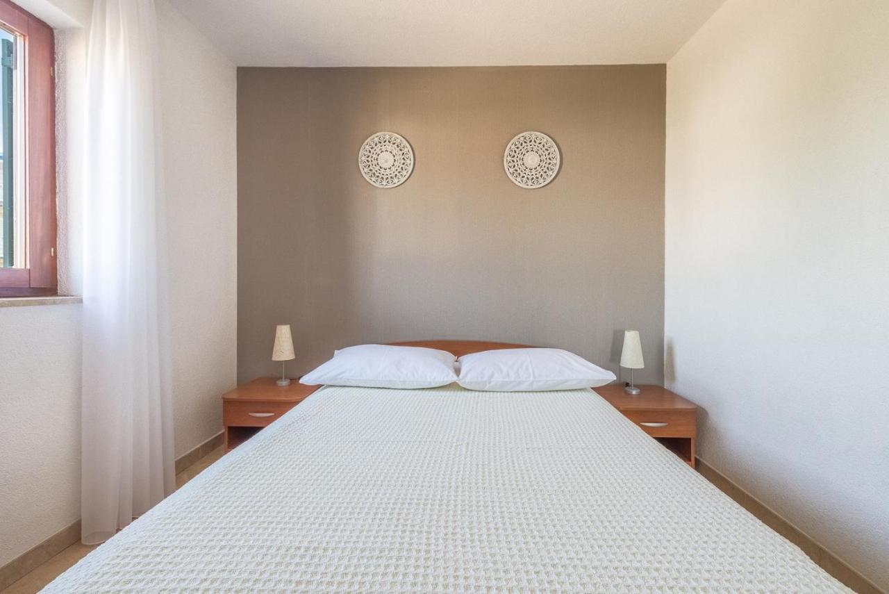 Apartments Ivana-Mira Okrug Gornji Bagian luar foto