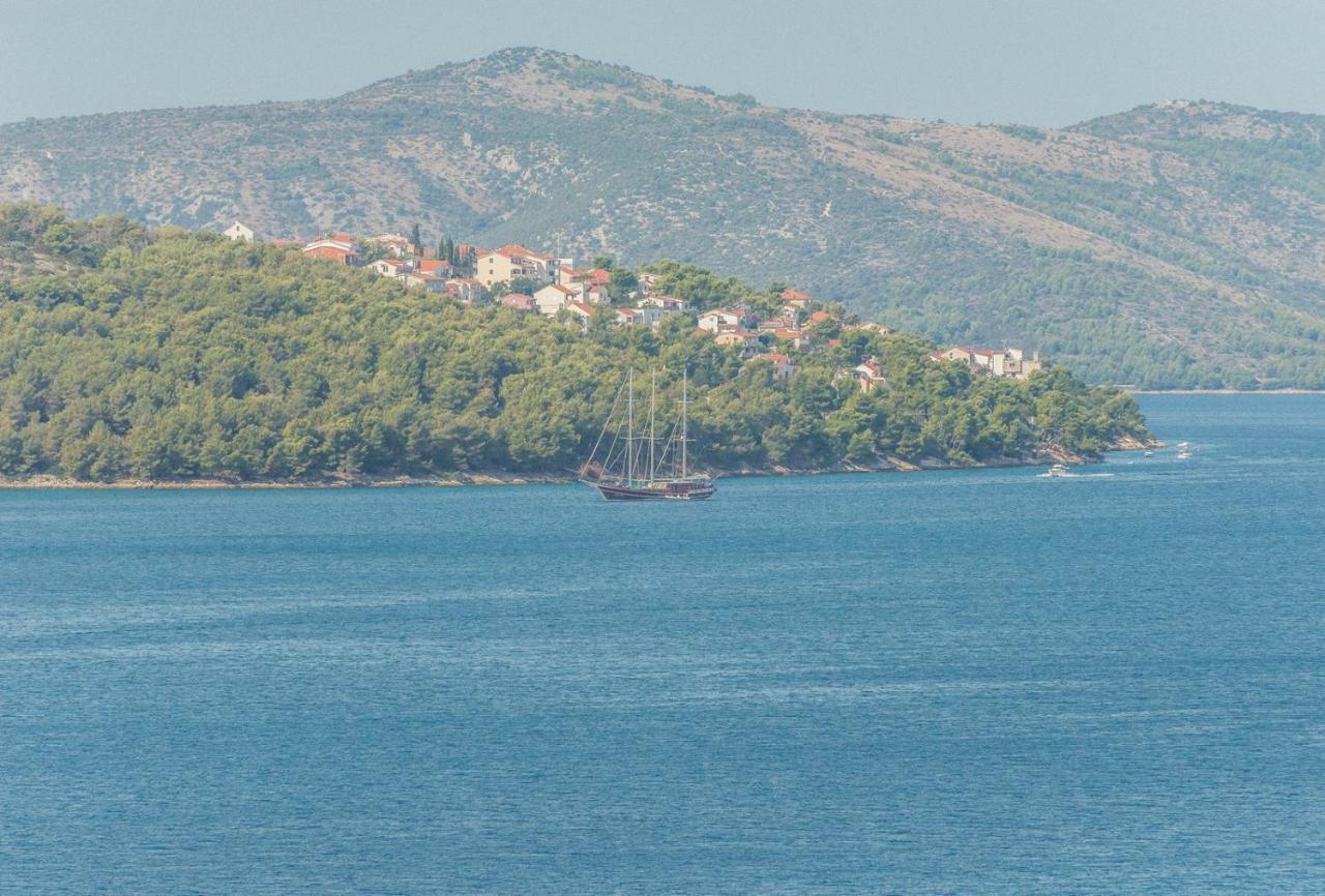 Apartments Ivana-Mira Okrug Gornji Bagian luar foto