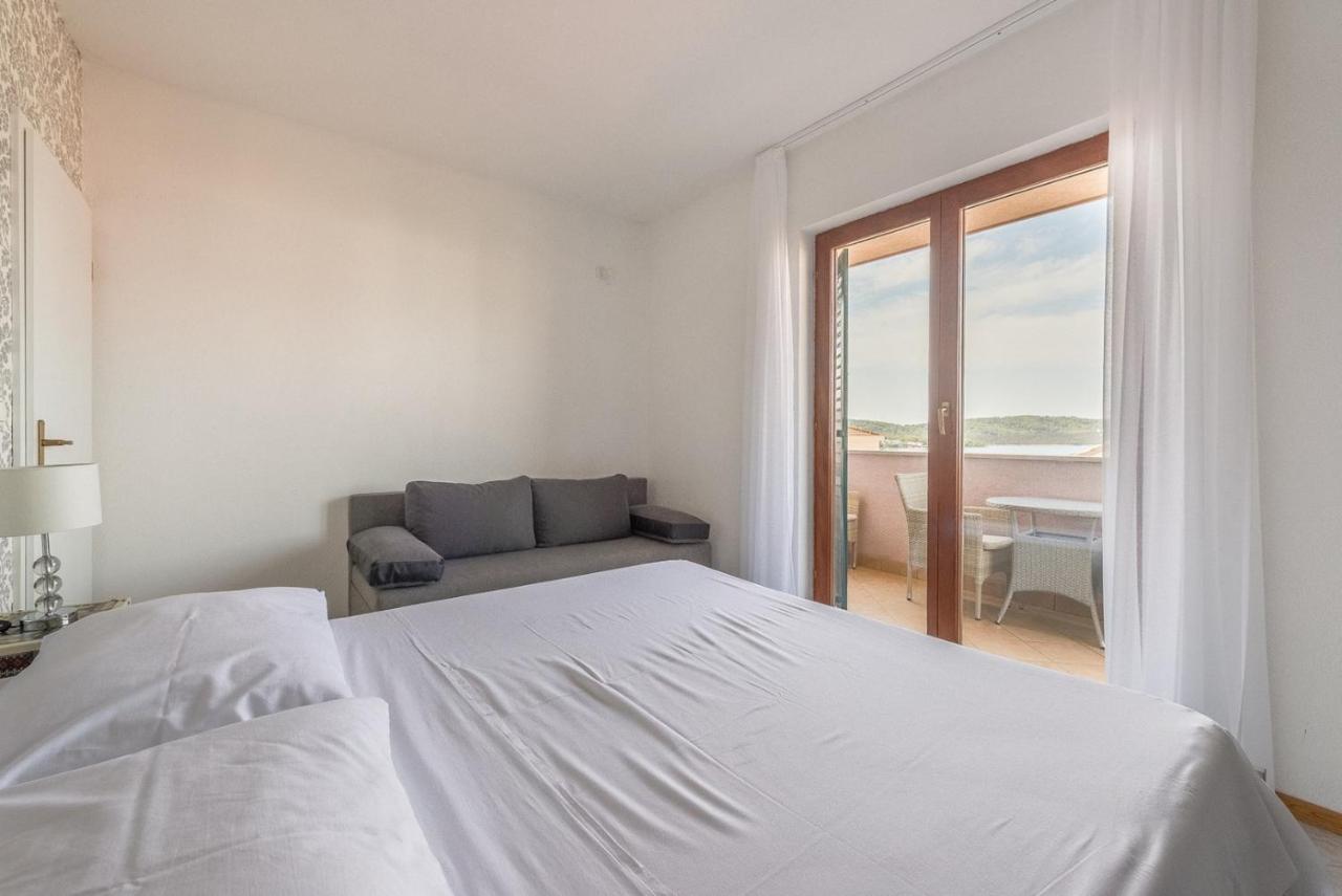 Apartments Ivana-Mira Okrug Gornji Bagian luar foto